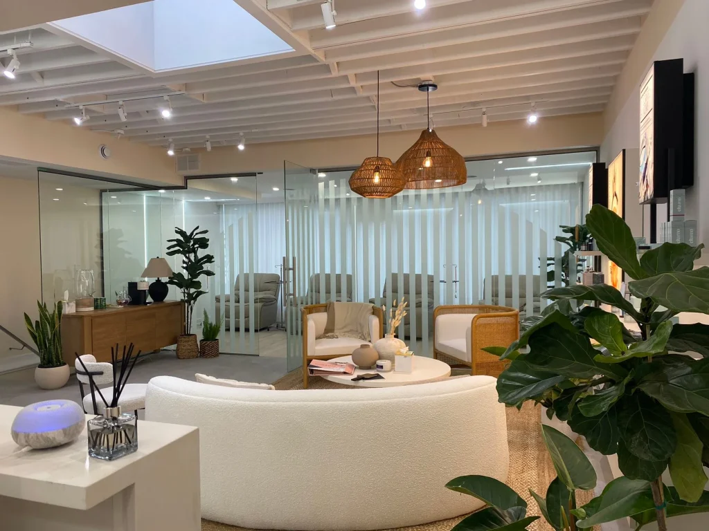 signature cosmetic clinic downtown room 2