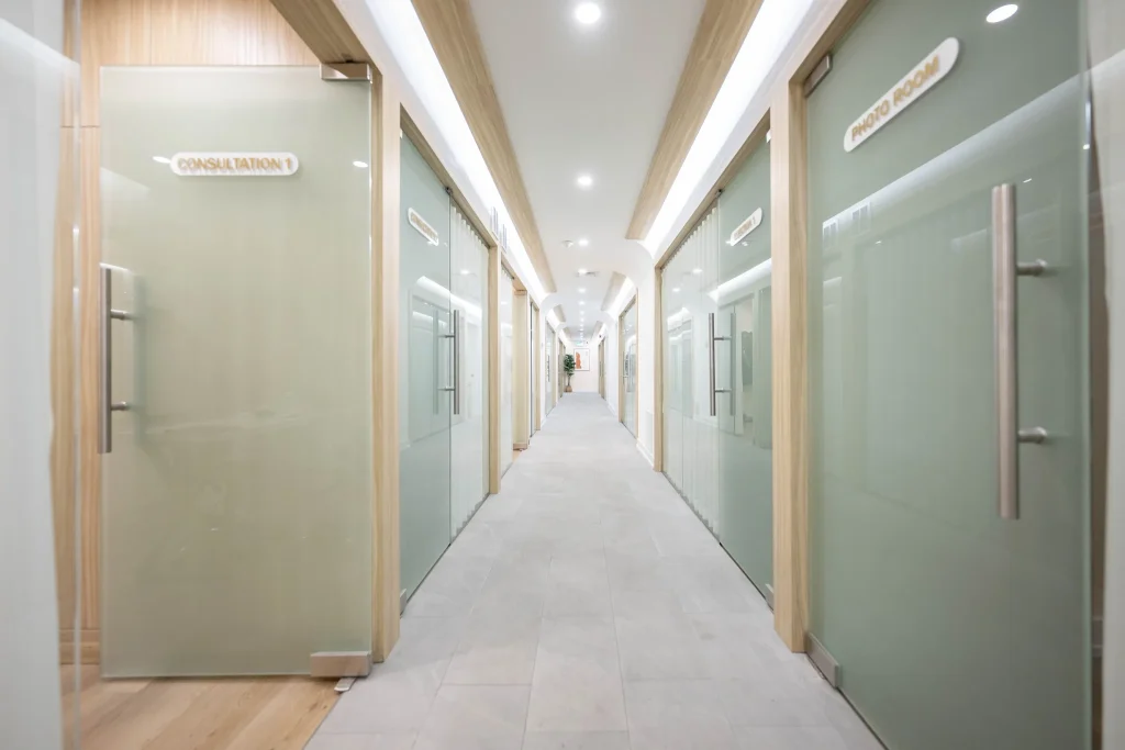 signature cosmetic clinic downtown room 8